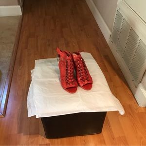 Feminine red leather block heels!